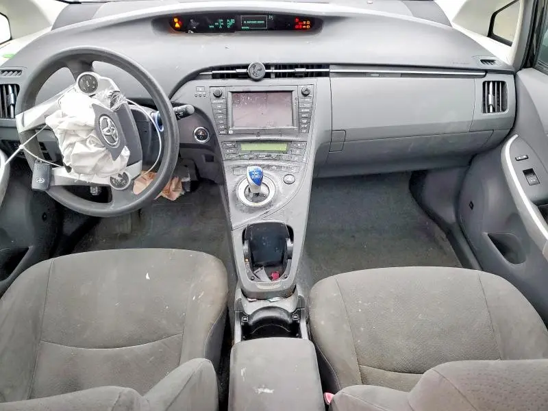 2011 TOYOTA PRIUS THREE  