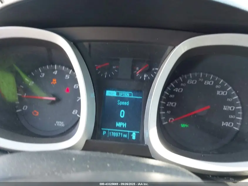 2017 CHEVROLET EQUINOX LT