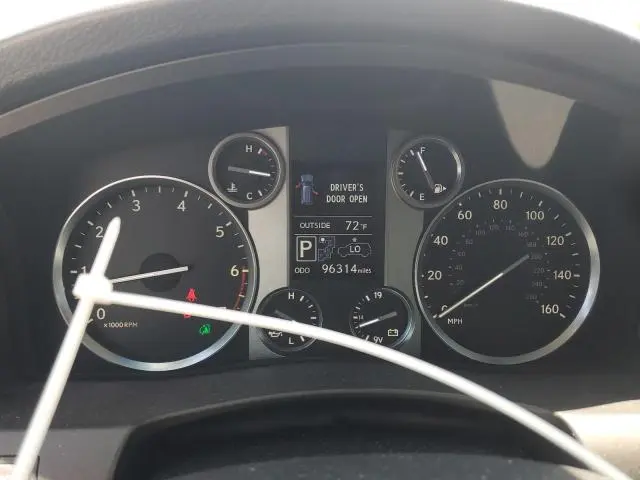 2015 LEXUS LX 570  