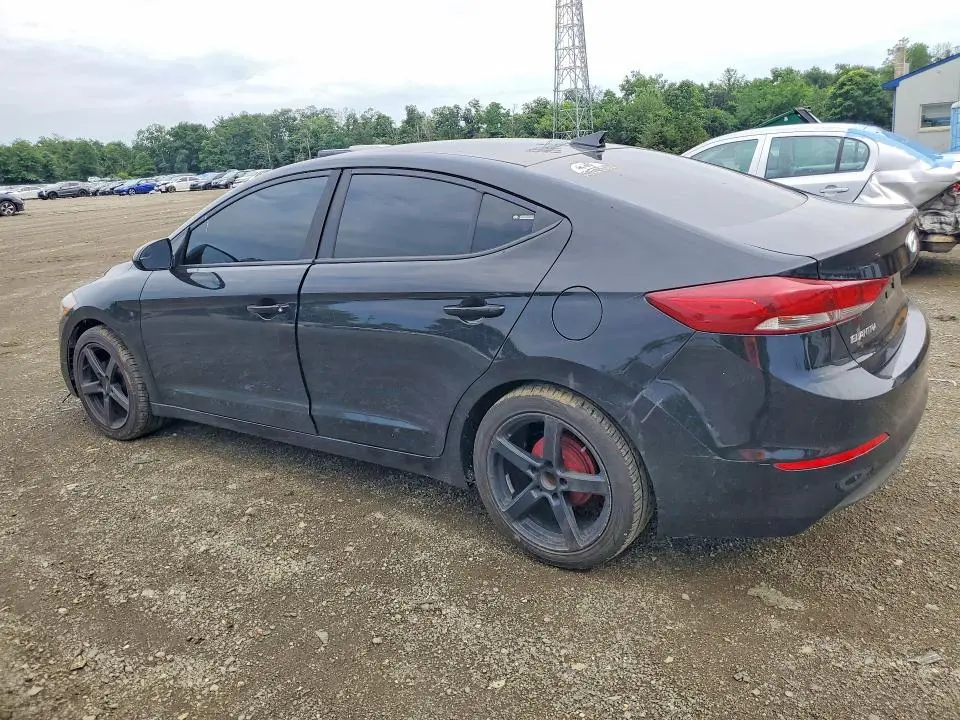 2017 HYUNDAI ELANTRA SE  
