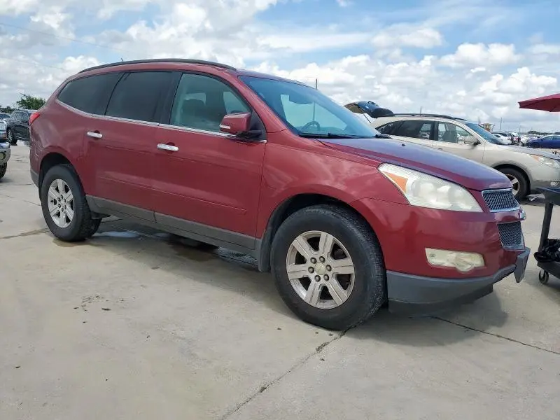 2011 CHEVROLET TRAVERSE LT  