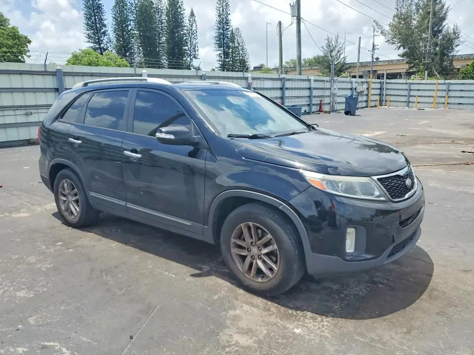 2014 KIA SORENTO LX  
