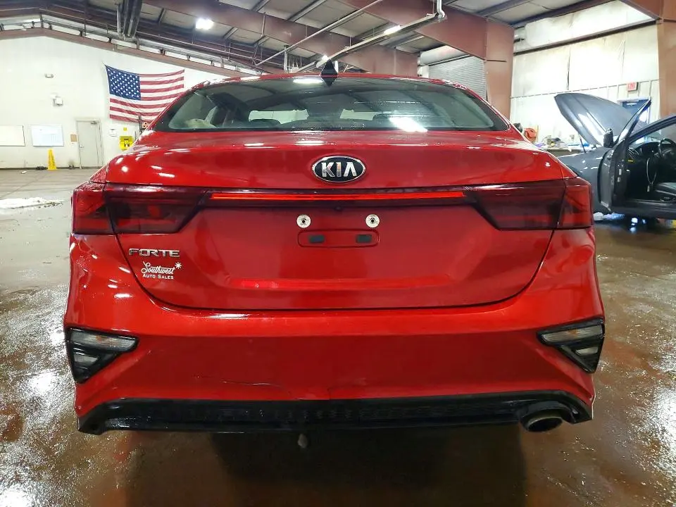 2019 KIA FORTE FE  