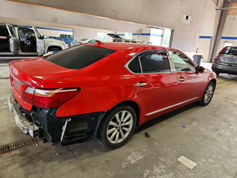 2010 LEXUS LS 460L  