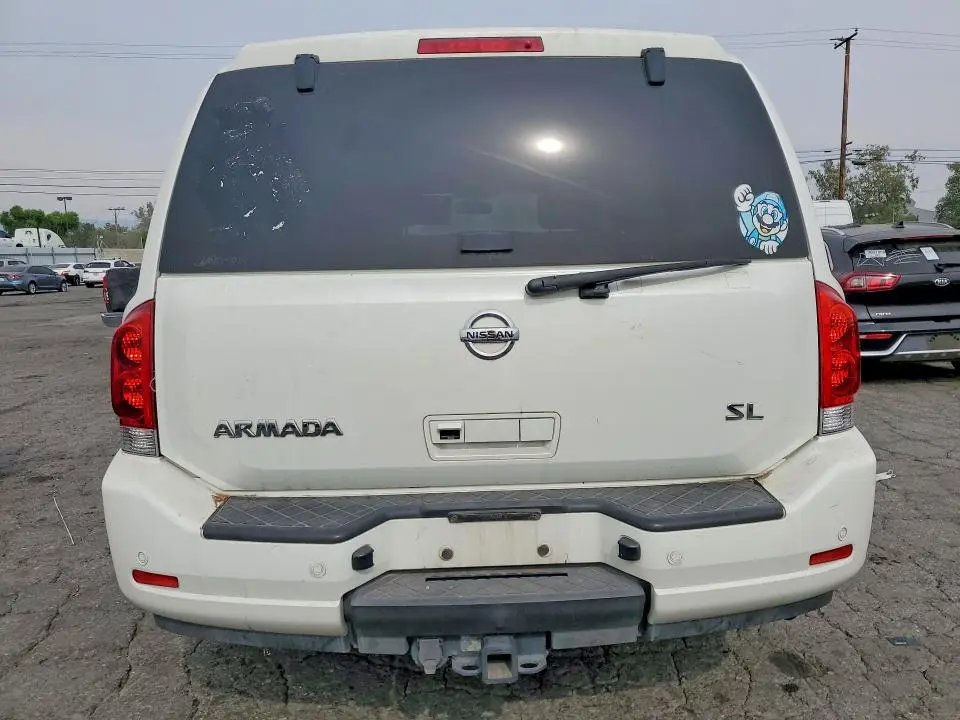 2015 NISSAN ARMADA SL  