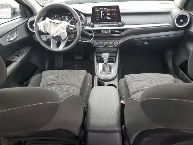2024 KIA FORTE LX  