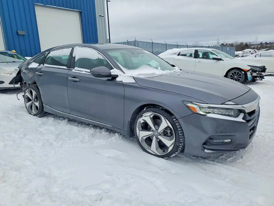 2019 HONDA ACCORD TOURING  