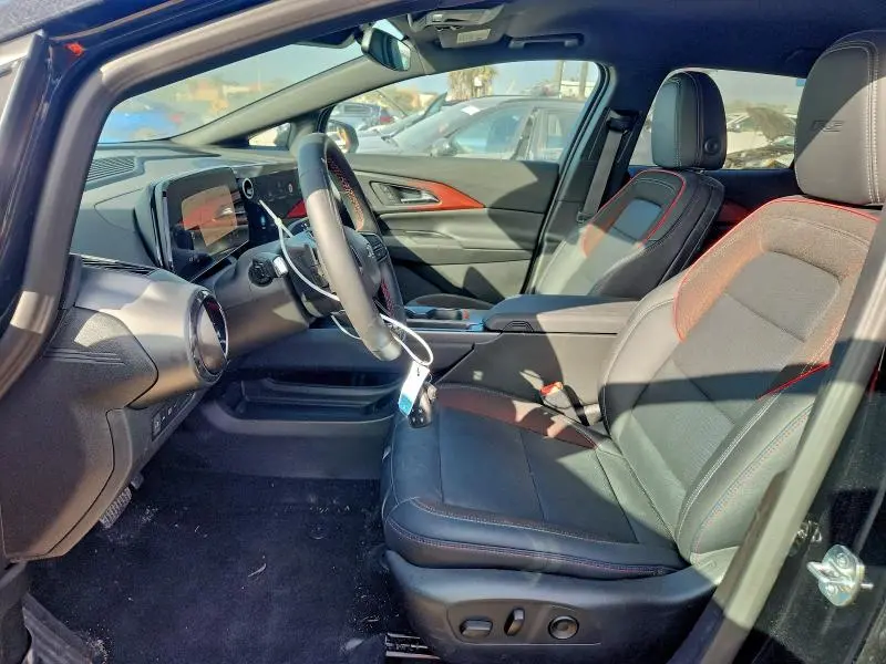 2025 CHEVROLET EQUINOX RS  