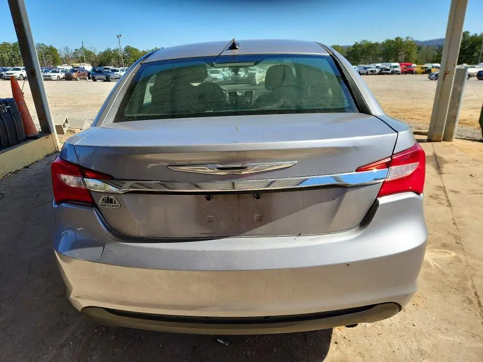 2014 CHRYSLER 200   