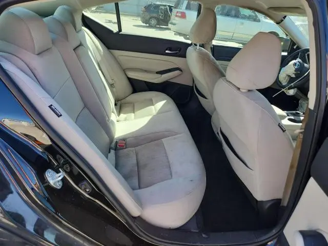 2019 NISSAN ALTIMA S  