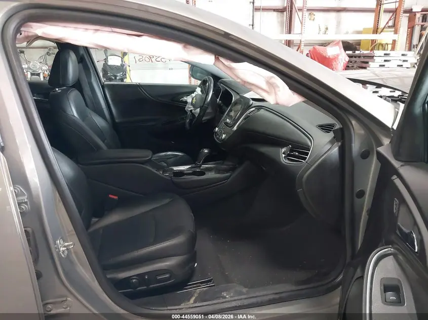 2017 CHEVROLET MALIBU 1LT