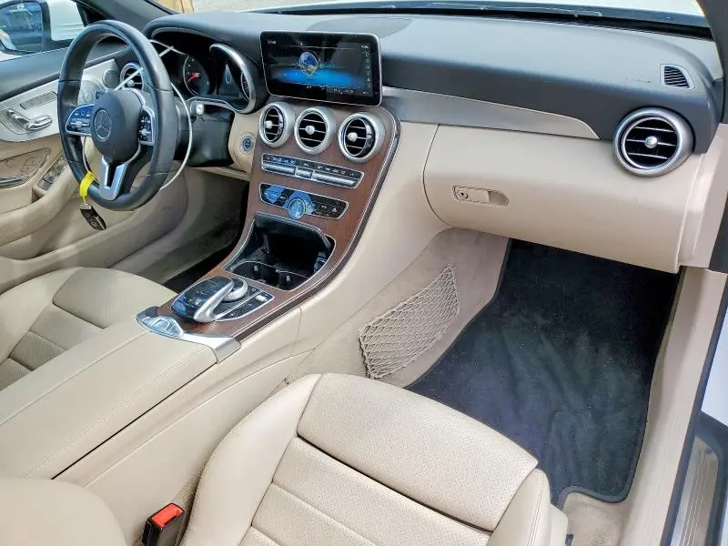 2020 MERCEDES-BENZ C 300  
