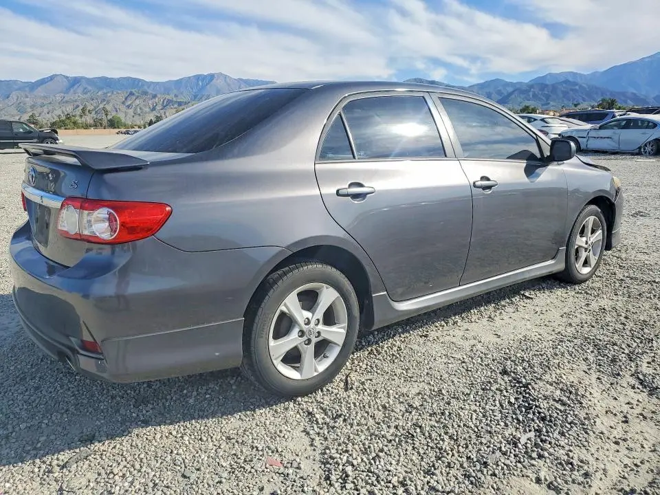 2013 TOYOTA COROLLA S  