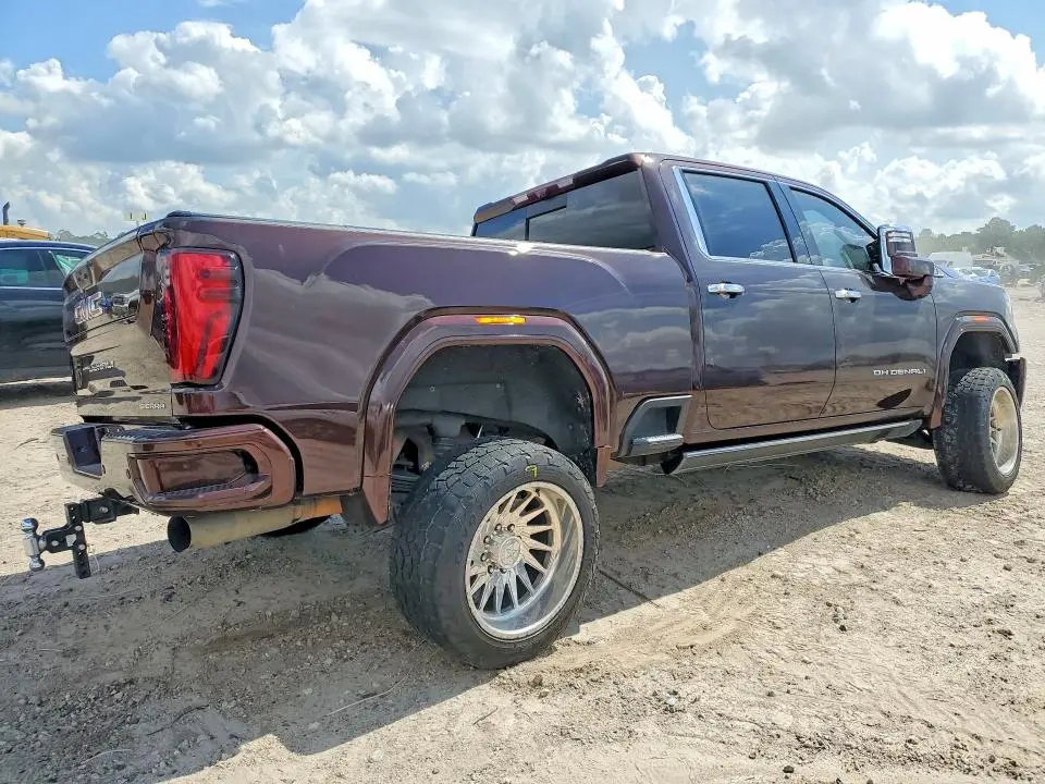 2024 GMC SIERRA K2500 DENALI  