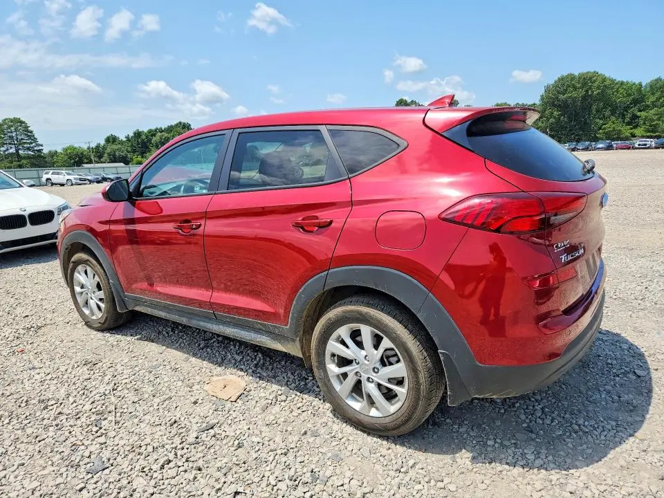2021 HYUNDAI TUCSON SE  