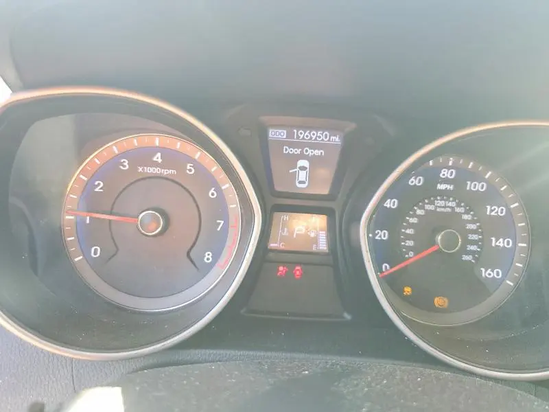 2013 HYUNDAI ELANTRA GT BASE  