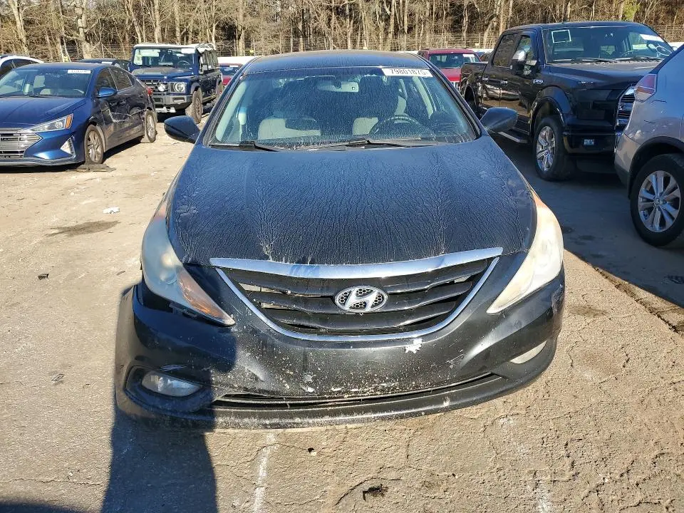 2013 HYUNDAI SONATA GLS  