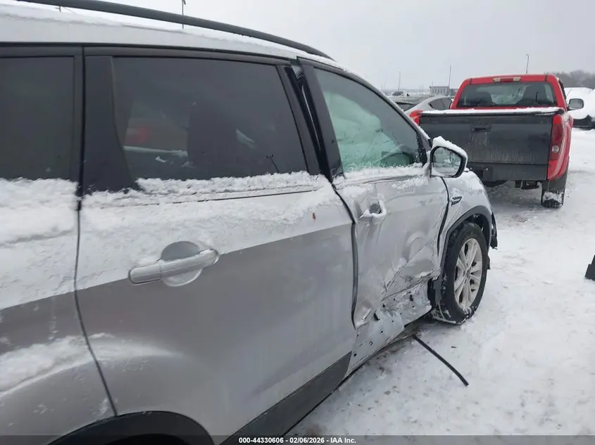 2018 FORD ESCAPE SEL