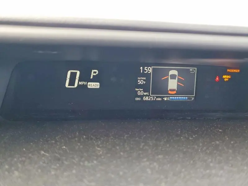 2019 TOYOTA PRIUS C L  