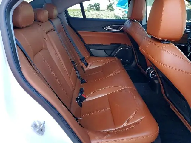 2018 ALFA ROMEO GIULIA Q4  