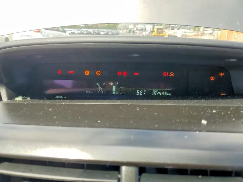 2012 TOYOTA PRIUS V TWO  