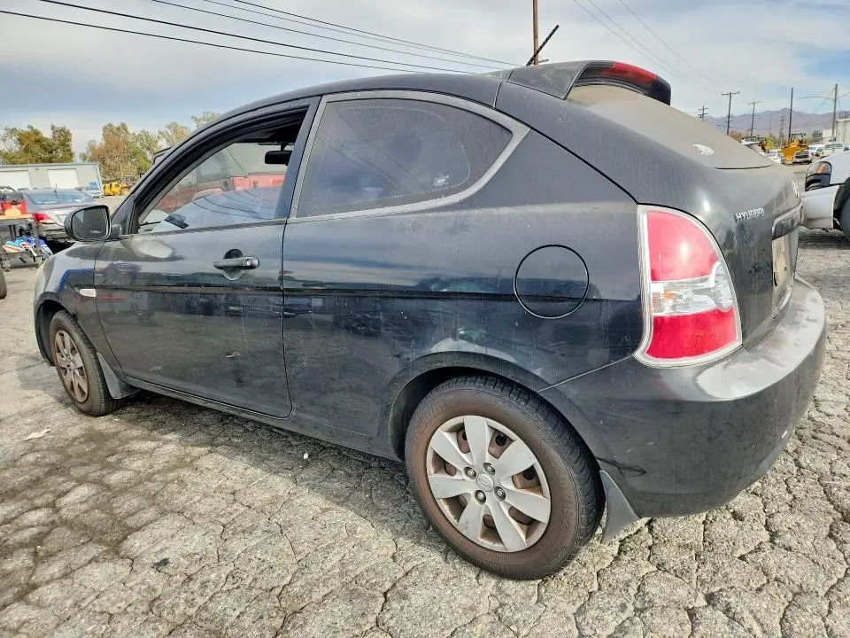 2011 HYUNDAI ACCENT GL  