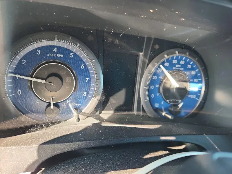 2016 TOYOTA SIENNA XLE  