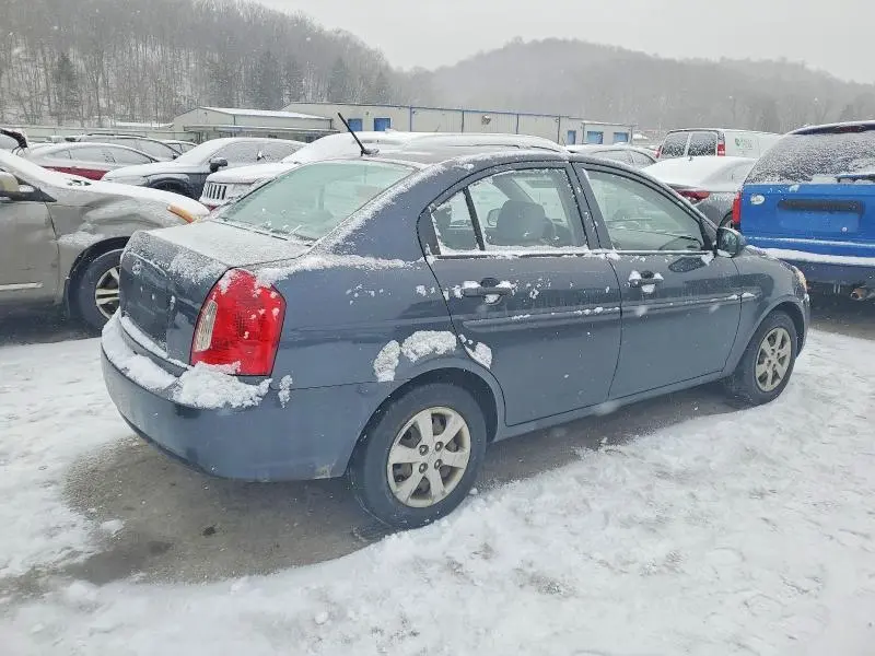 2010 HYUNDAI ACCENT GLS  