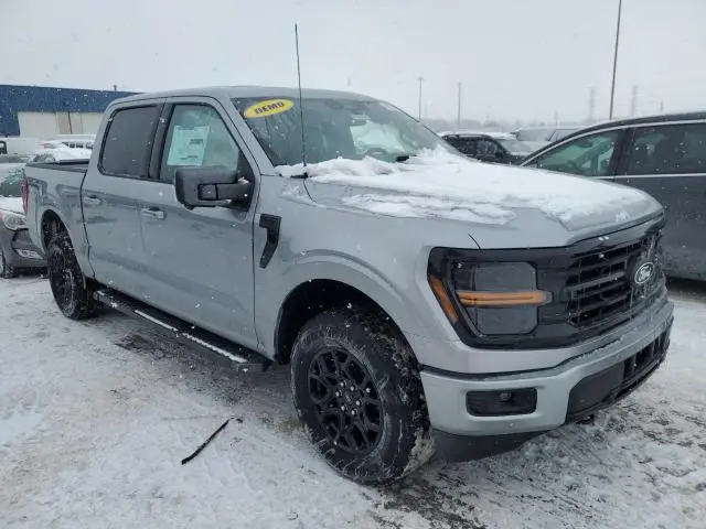 2024 FORD F150 XLT  