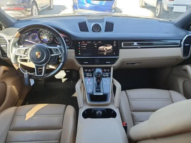 2023 PORSCHE CAYENNE COUPE  