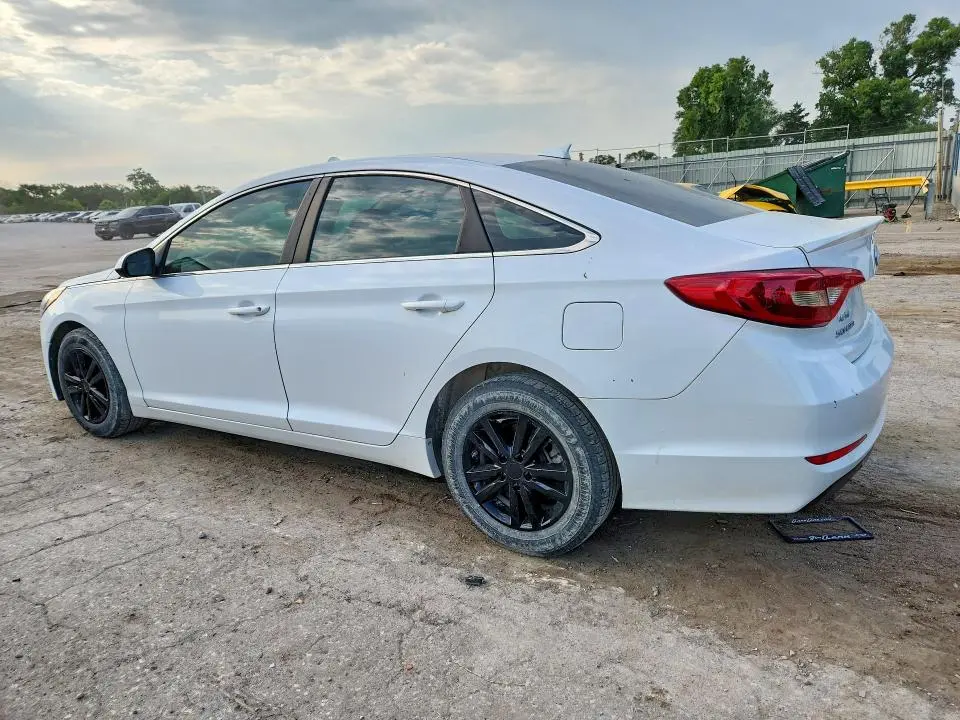 2016 HYUNDAI SONATA SE  