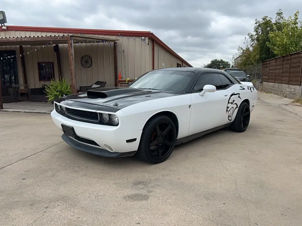 2011 DODGE CHALLENGER R/T  