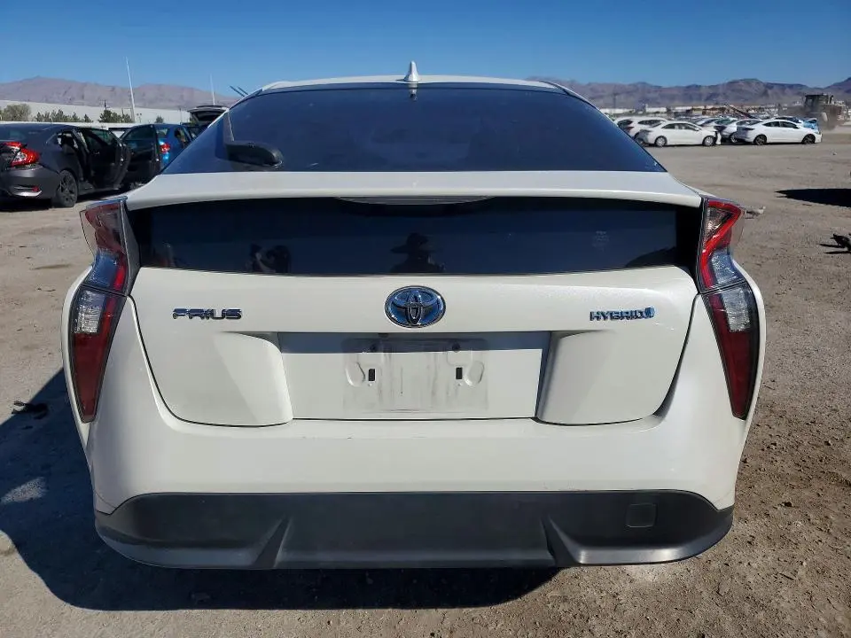 2016 TOYOTA PRIUS THREE TOURING  