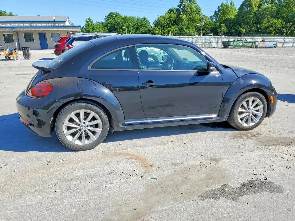 2018 VOLKSWAGEN BEETLE S  