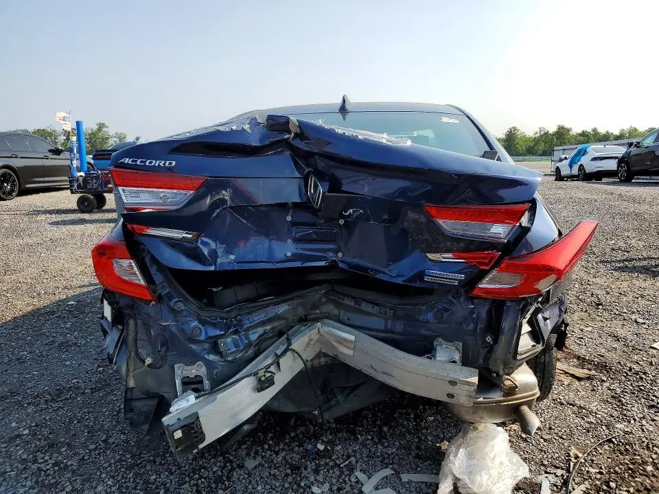 2019 HONDA ACCORD TOURING HYBRID  