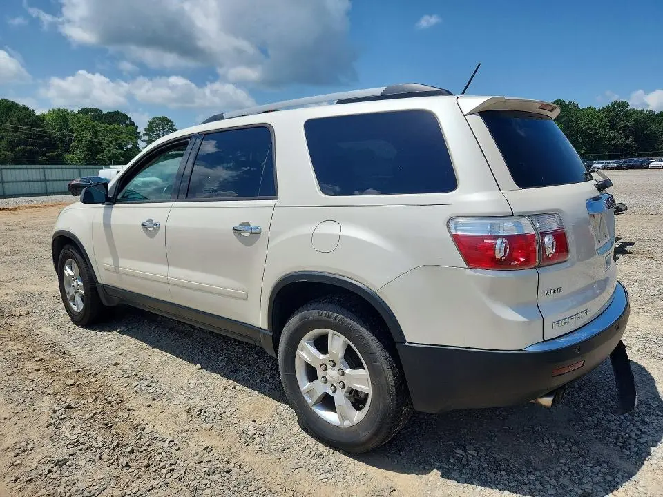2011 GMC ACADIA SLE  