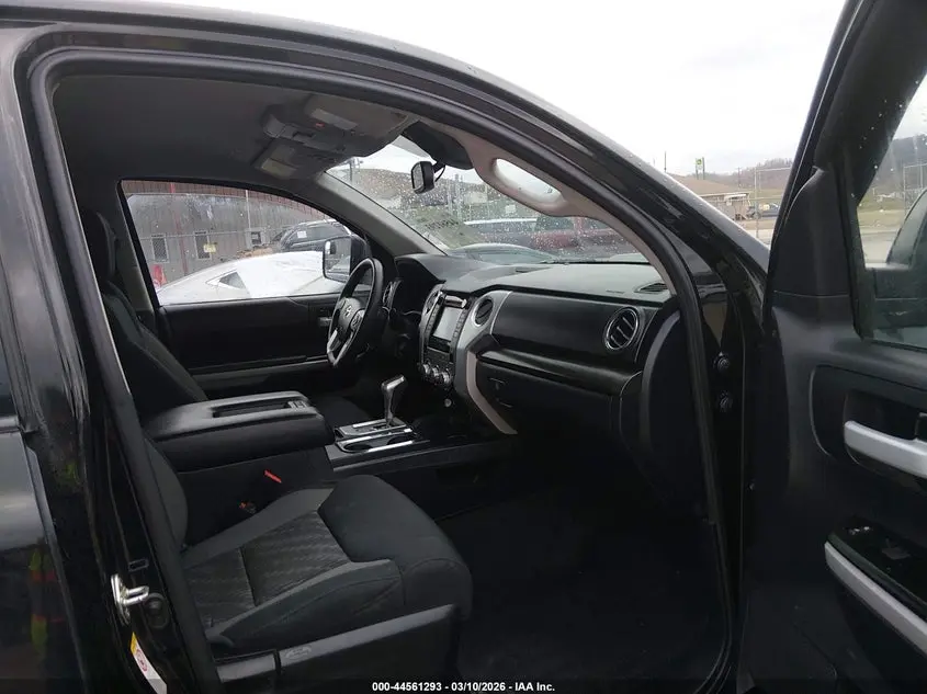 2019 TOYOTA TUNDRA SR5 5.7L V8