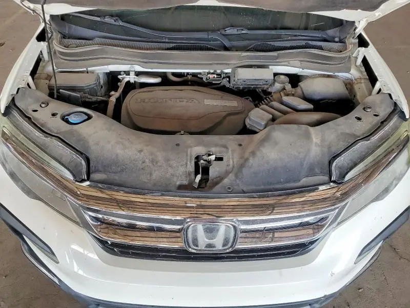 2019 HONDA PILOT TOURING  