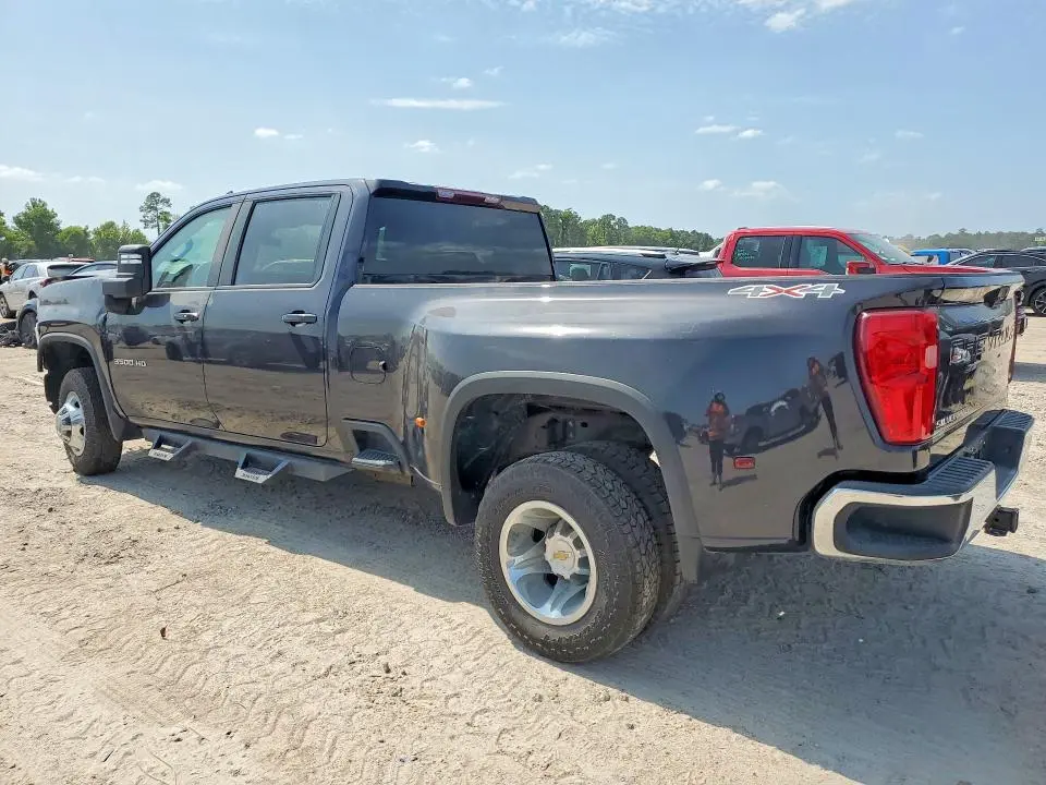 2024 CHEVROLET SILVERADO K3500 LT  