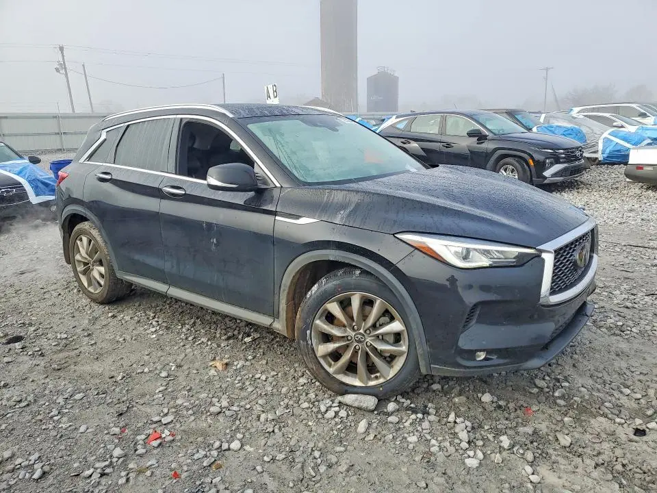 2021 INFINITI QX50 LUXE  