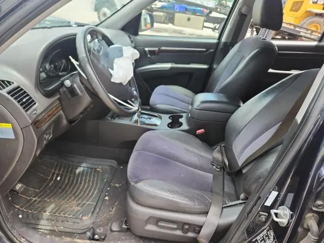2011 HYUNDAI SANTA FE SE  