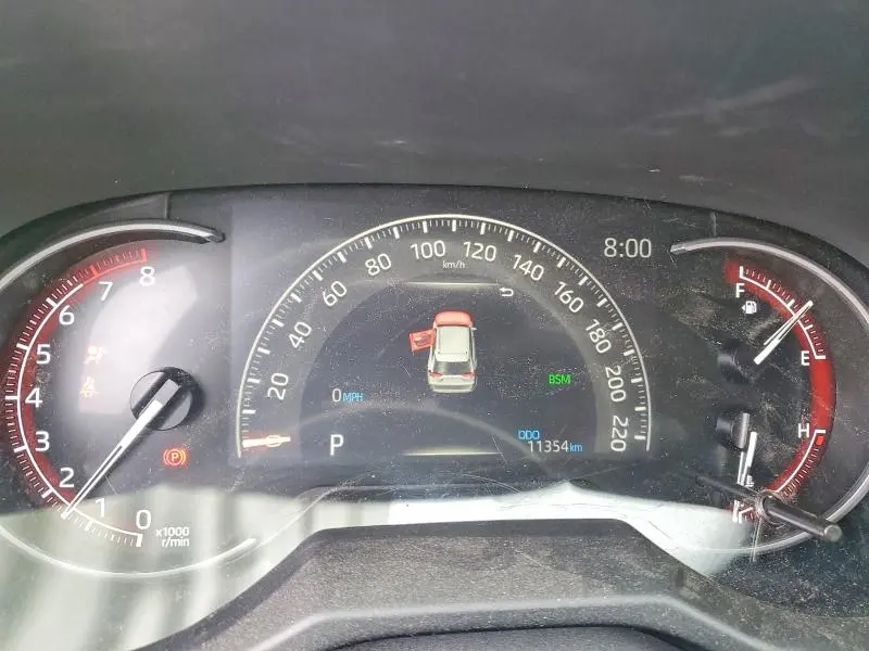 2025 TOYOTA RAV4 XLE  