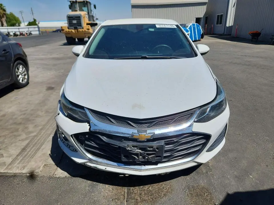 2019 CHEVROLET CRUZE LT  