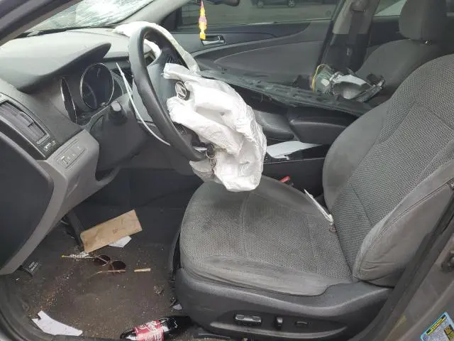 2013 HYUNDAI SONATA GLS  