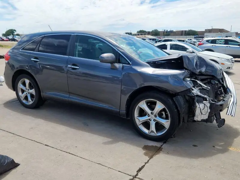 2010 TOYOTA VENZA AWD V6  