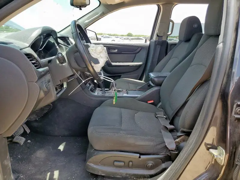 2014 CHEVROLET TRAVERSE LT  