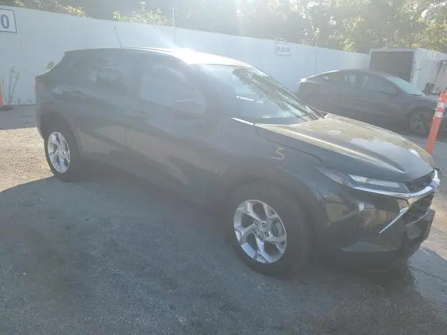 2025 CHEVROLET TRAX LS  