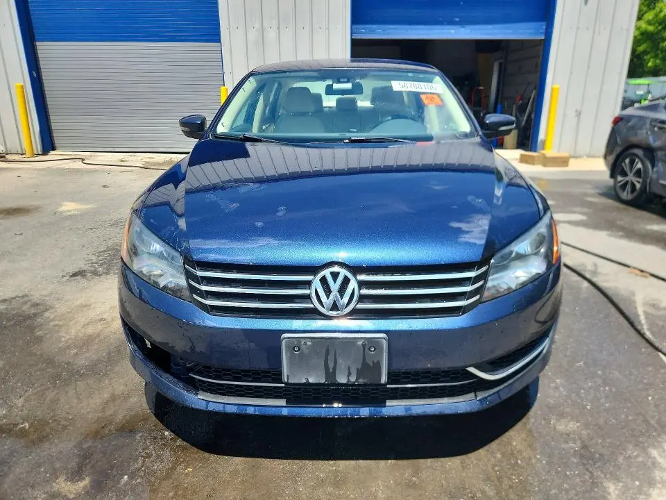 2014 VOLKSWAGEN PASSAT S  
