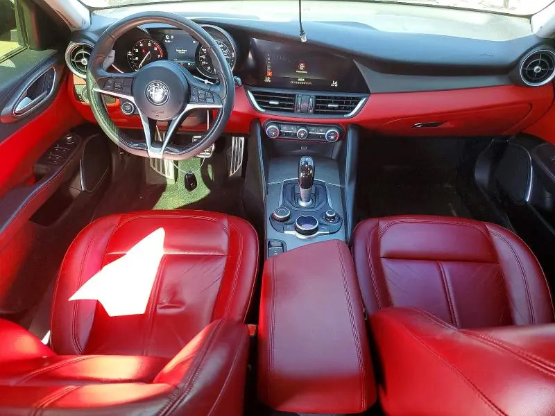 2017 ALFA ROMEO GIULIA Q4  
