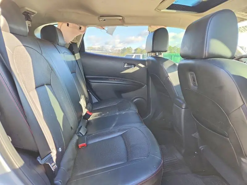2012 NISSAN ROGUE S  